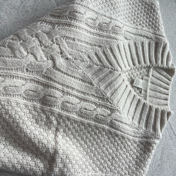 H&M sweater vest - Picture 4 of 4